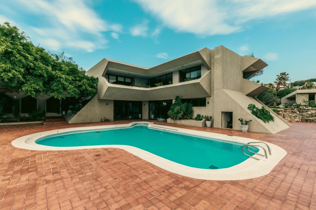 Una arquitectura densa y angulosa adaptada al Caribe&nbsp;colombiano